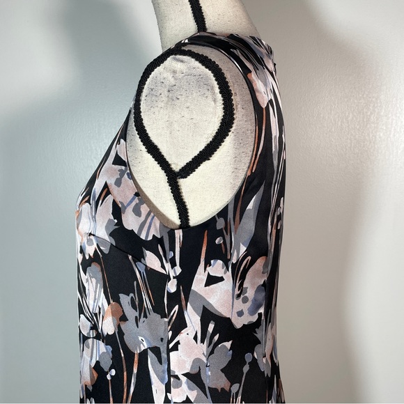 The Limited Pink Floral Crew Neck Underlay Tank Shift Sleeveless Dress 2 - Picture 8 of 10